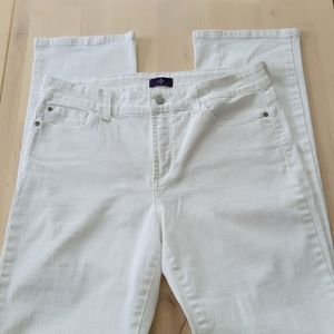 EUC NYDJ White Straight Leg, Lift & Tuck Technology Size 10 #J10
